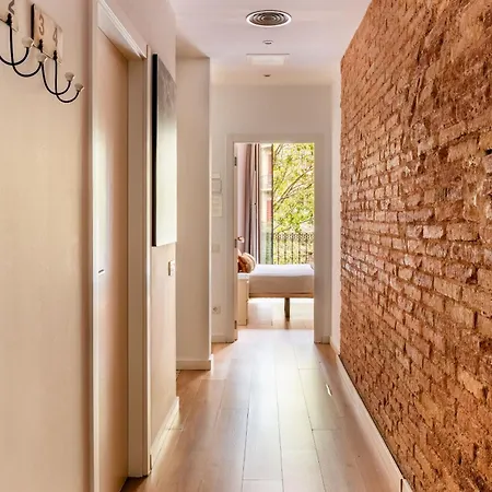 The Collection - Very Spacious Eixample 4bd 4ba شقة
