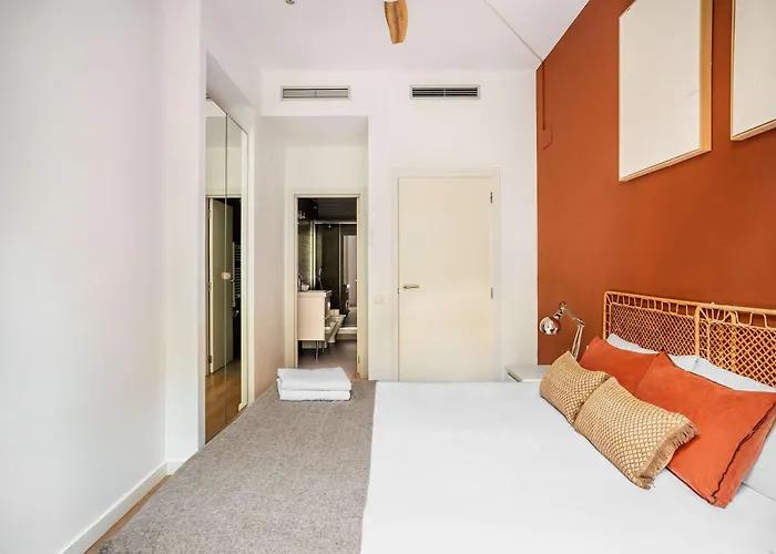 The Collection - Very Spacious Eixample 4bd 4ba Apartment Barcelona