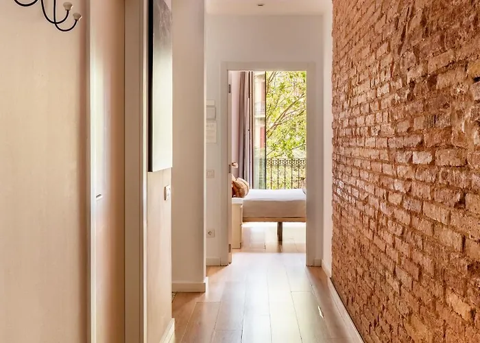The Collection - Very Spacious Eixample 4bd 4ba Apartment