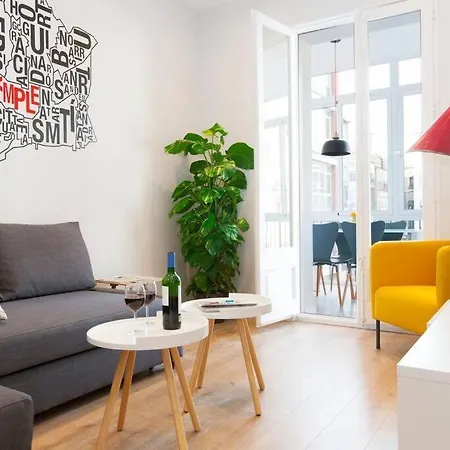 Perfectly Located 4bed 4bath In 3 1 Barcelona