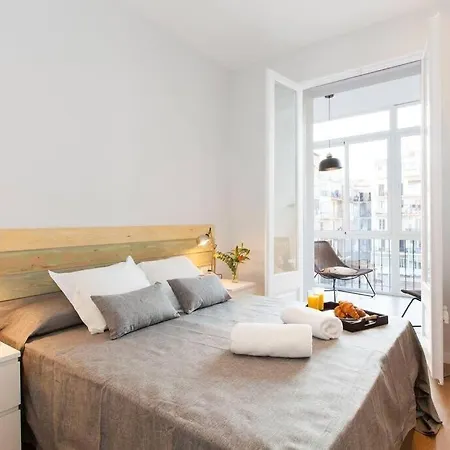 Apartamento Perfectly Located 4bed 4bath In 3 1 Barcelona