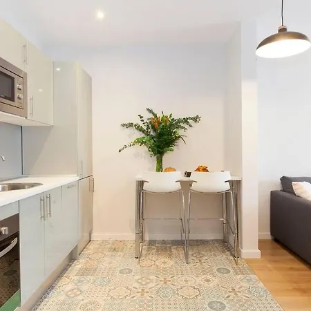 Perfectly Located 4bed 4bath In 3 1 Apartamento *